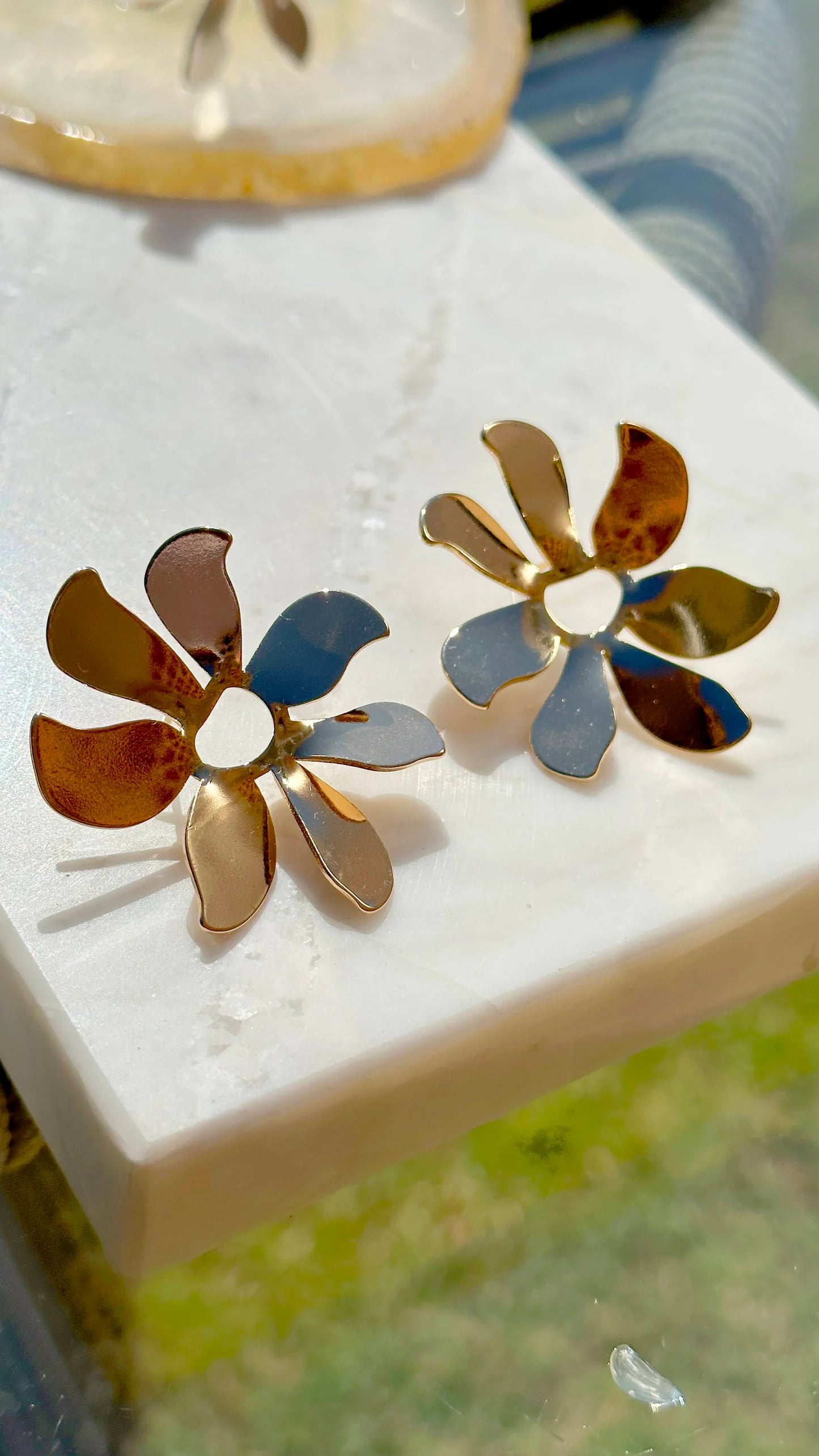 Large Flower 7 Petals Earrings