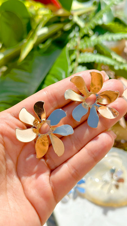 Large Flower 7 Petals Earrings