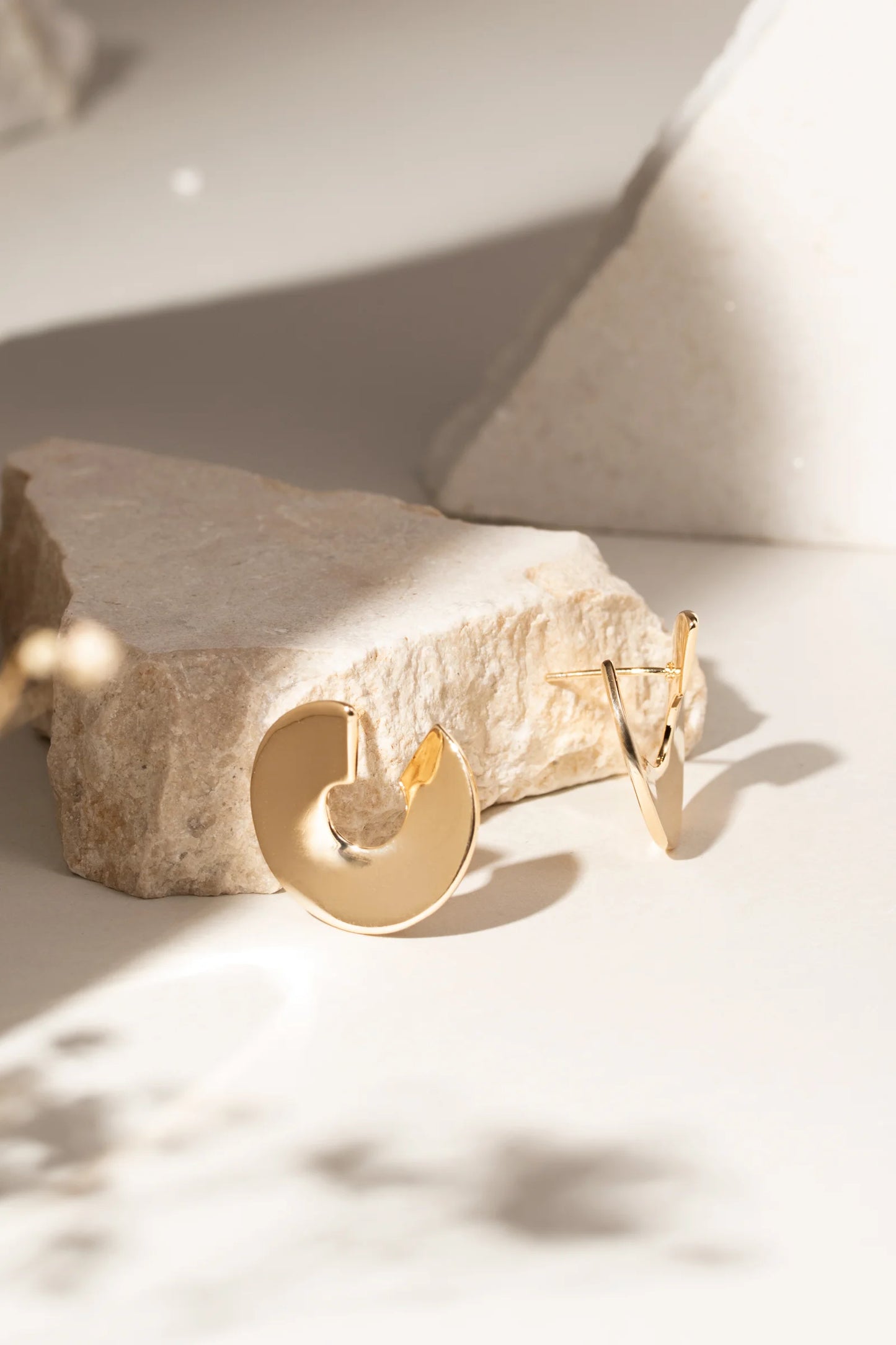 Smooth Disc Earrings