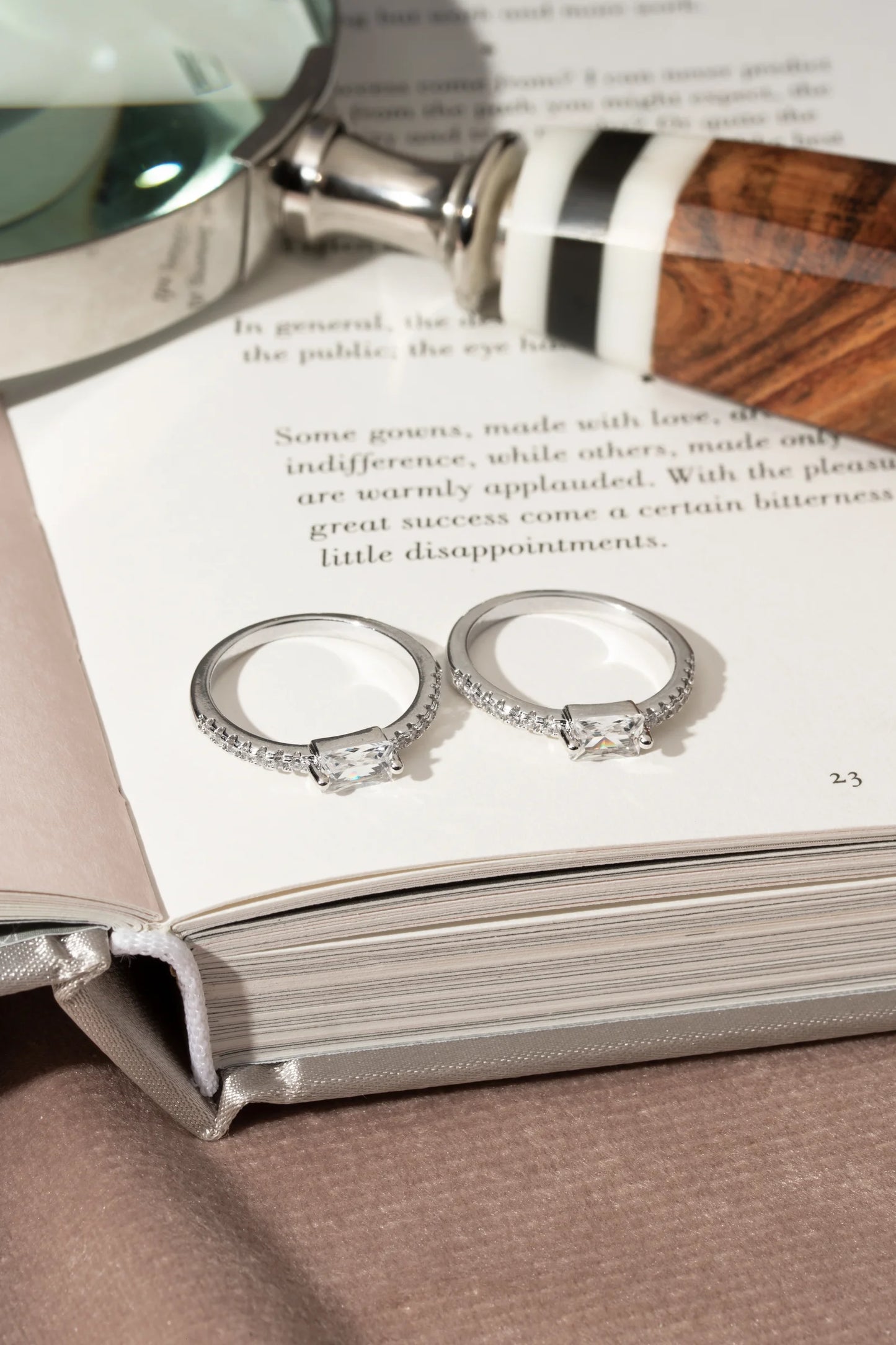 White Zircon Rectangle Ring Set