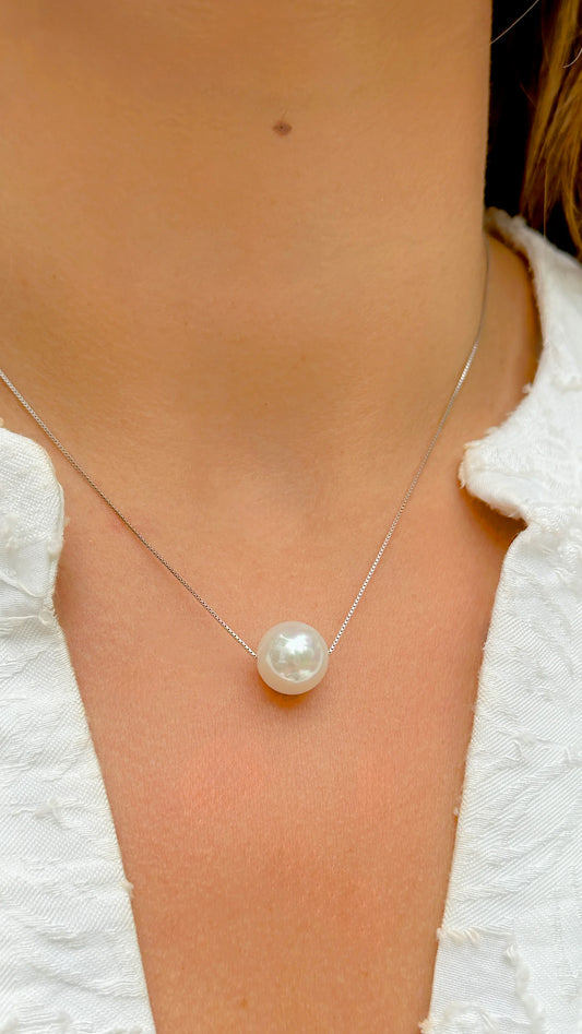 Pearl Pendulum Ball Necklace