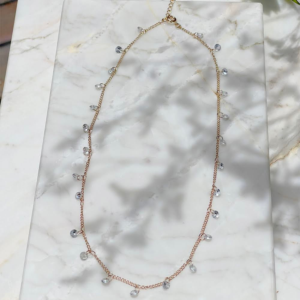 Hanging White Zircon Necklace