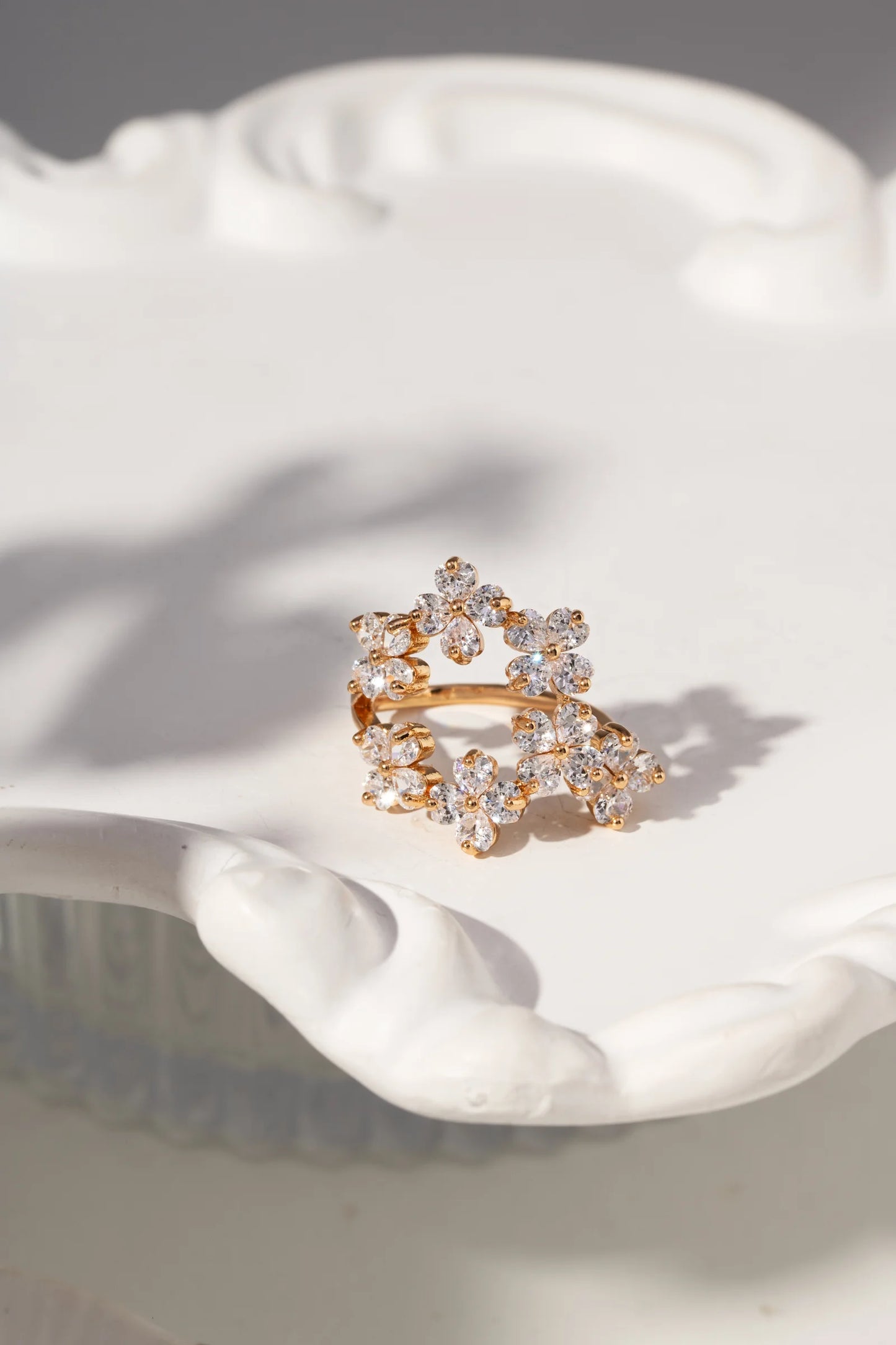 White Zircon Open Ring Seven Flowers