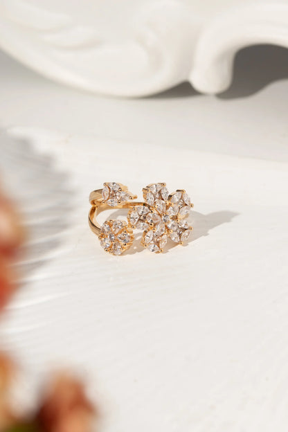 White Zircon Flower Ring