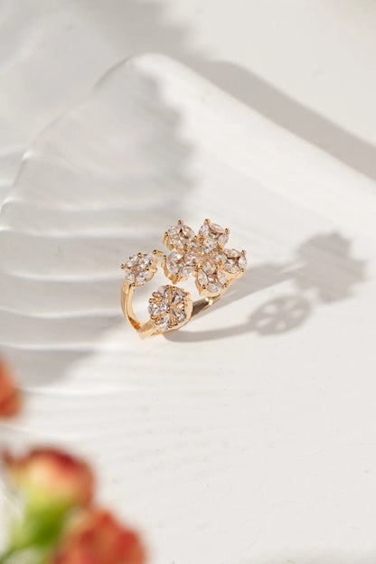 White Zircon Flower Ring